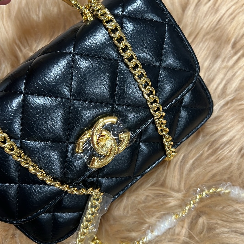 New❤️ Black Quilted Leather Bag( not authentic) no return - Picture 13 of 17